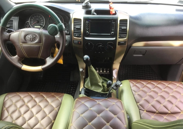Toyota Land Cruiser cena 124000 przebieg: 220000, rok produkcji 2007 z Brzeziny małe 781